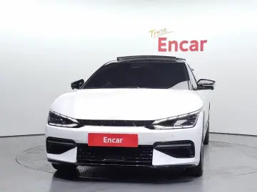 2022 Kia EV6 с пробегом 99 709 км