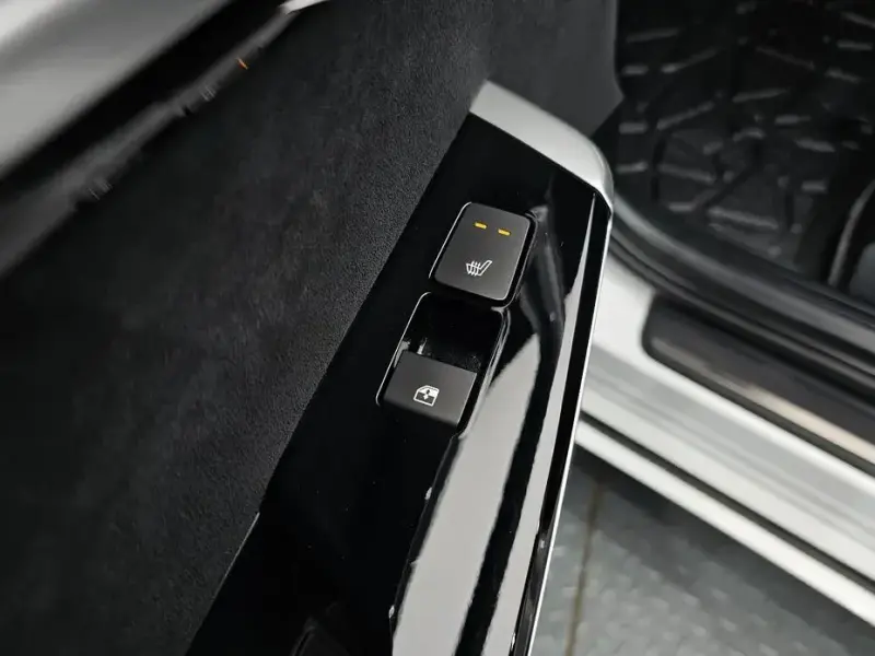2022 Kia EV6 с пробегом 99 709 км