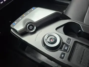 2022 Kia EV6 с пробегом 20 042 км