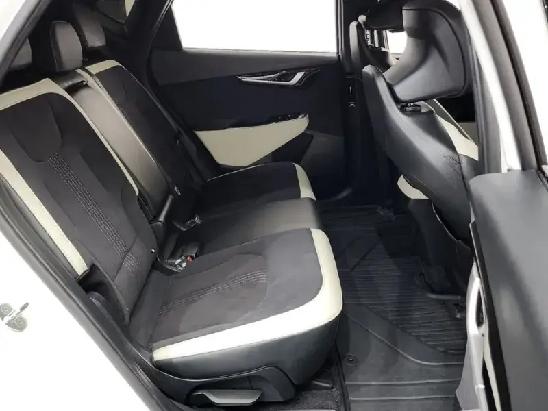 2022 Kia EV6 с пробегом 77 389 км