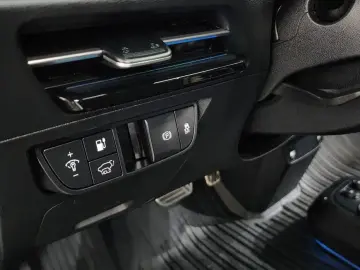 2022 Kia EV6 с пробегом 77 389 км