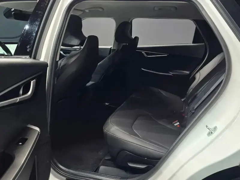 2022 Kia EV6 с пробегом 20 042 км