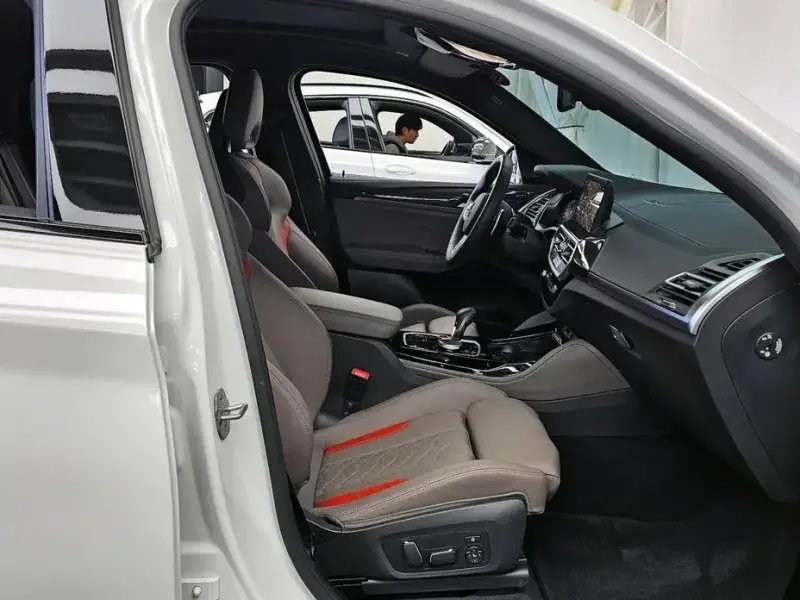 2025 BMW X5 M с пробегом 4 480 км