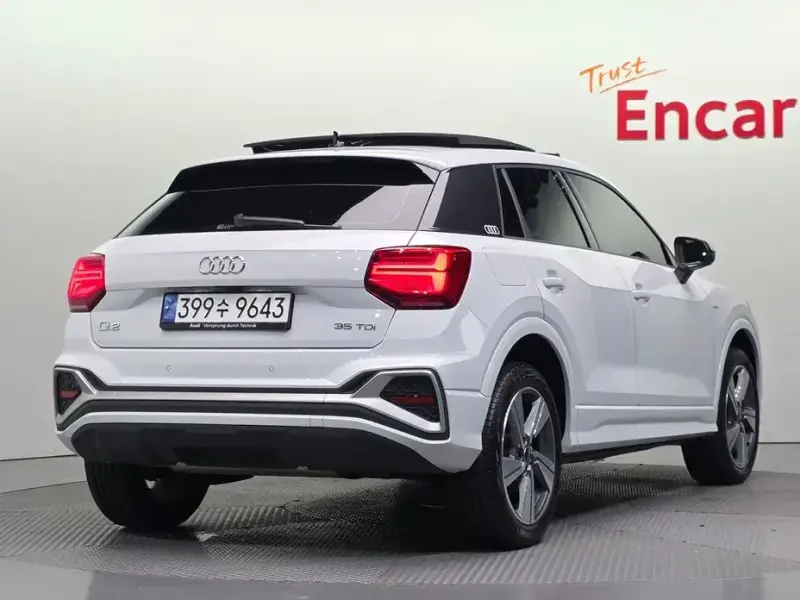 2023 Audi Q2 с пробегом 9 500 км
