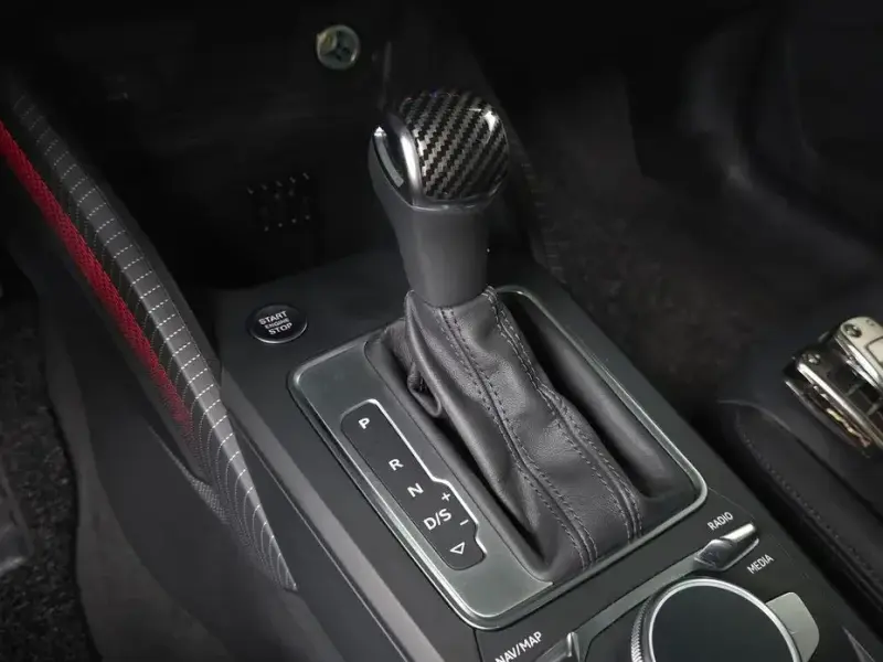2023 Audi Q2 с пробегом 9 500 км