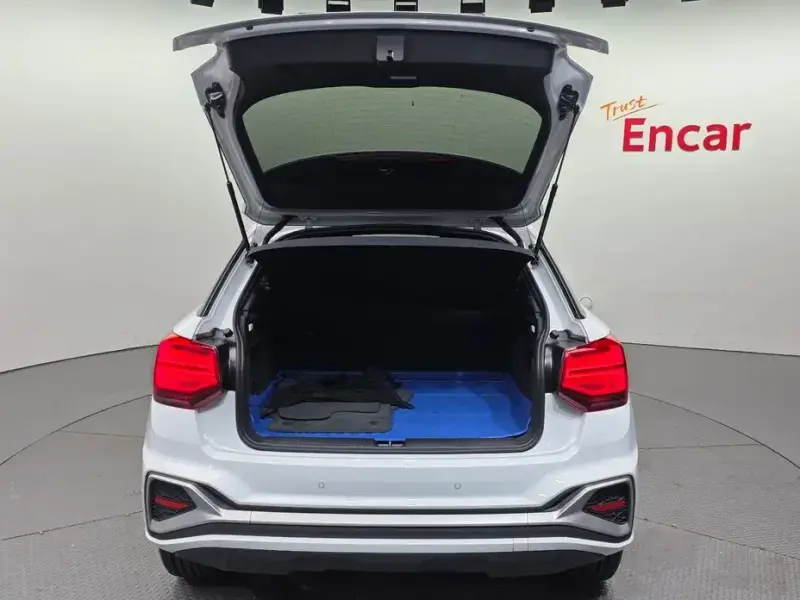 2023 Audi Q2 с пробегом 9 500 км