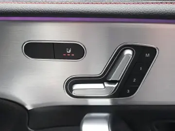 2022 Mercedes-Benz CLA с пробегом 40 692 км