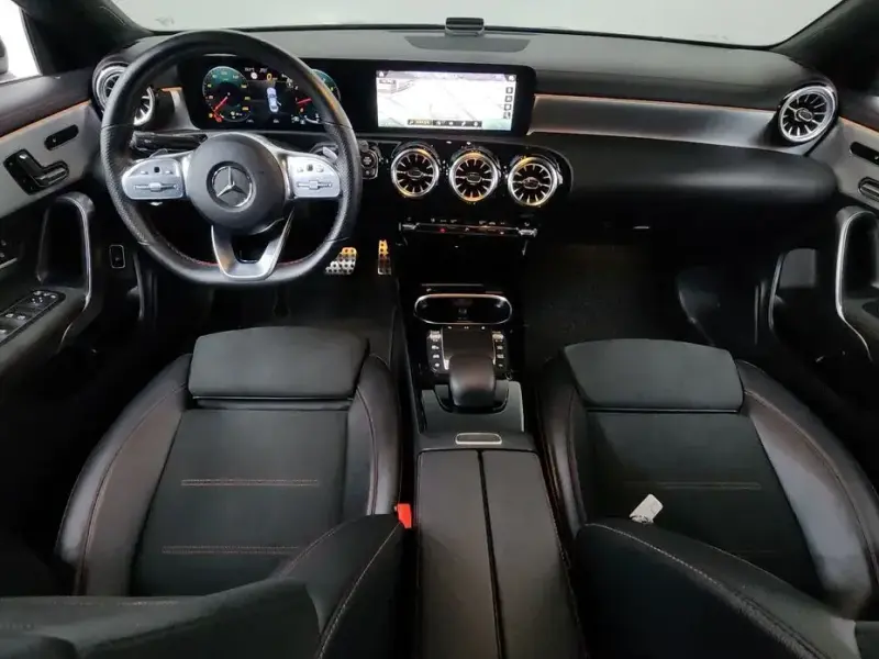 2022 Mercedes-Benz CLA с пробегом 29 906 км