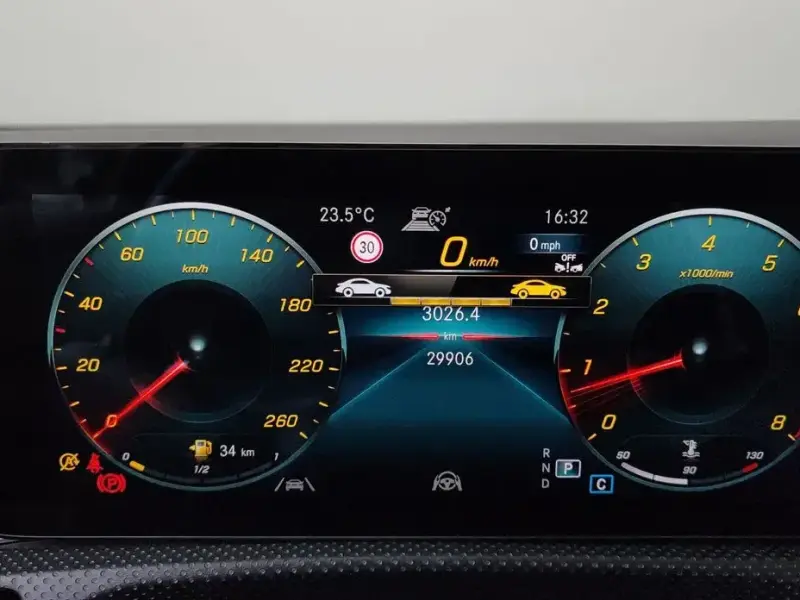 2022 Mercedes-Benz CLA с пробегом 29 906 км