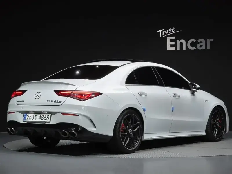 2023 Mercedes-Benz CLA с пробегом 93 650 км