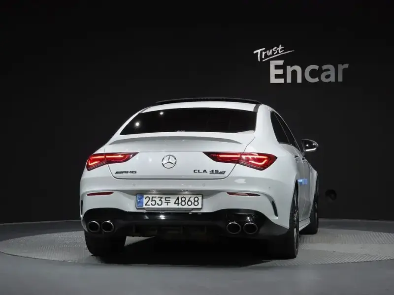 2023 Mercedes-Benz CLA с пробегом 93 650 км