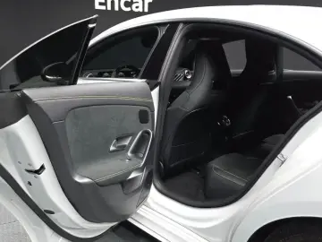 2023 Mercedes-Benz CLA с пробегом 93 650 км