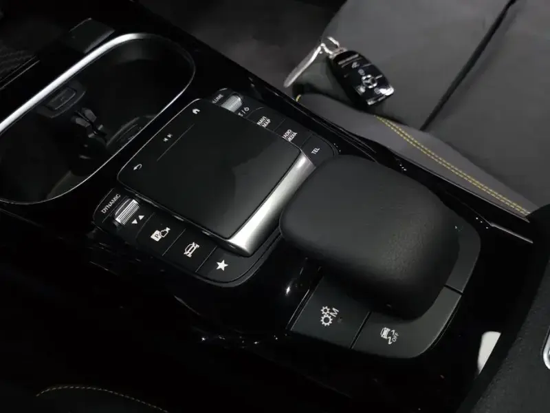 2023 Mercedes-Benz CLA с пробегом 93 650 км