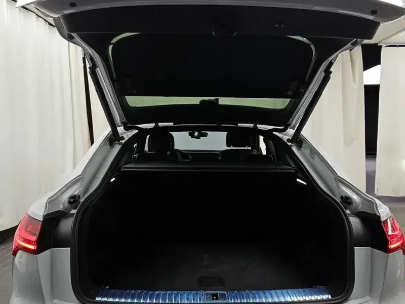 2022 Audi e-tron с пробегом 102 242 км