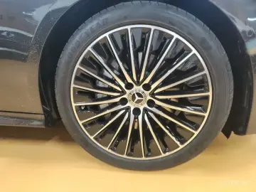 2026 Mercedes-Benz CLE с пробегом 4 100 км