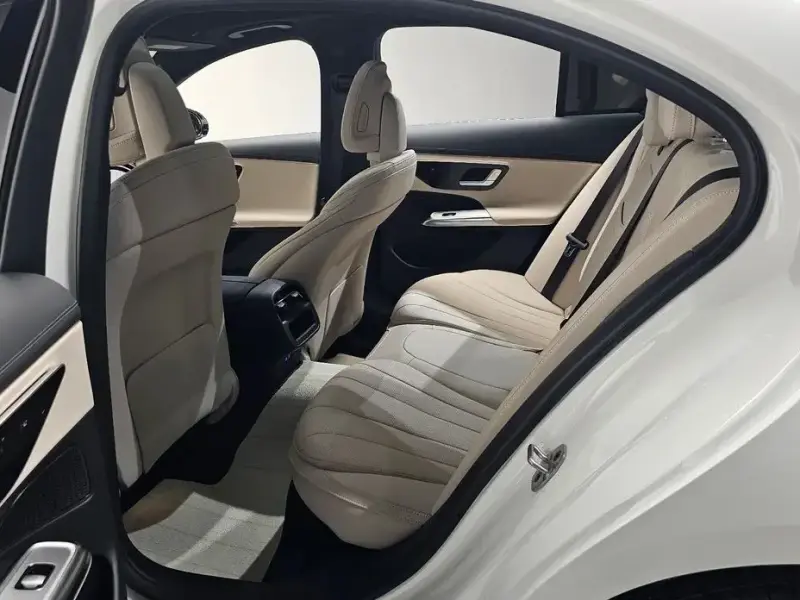2026 Mercedes-Benz E-Класс с пробегом 172 км