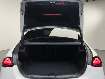2026 Mercedes-Benz E-Класс с пробегом 172 км