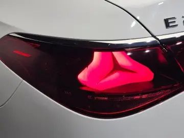 2026 Mercedes-Benz E-Класс с пробегом 172 км