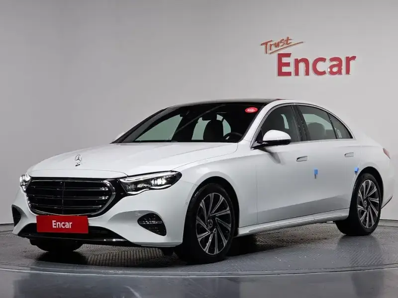 2025 Mercedes-Benz E-Класс с пробегом 617 км