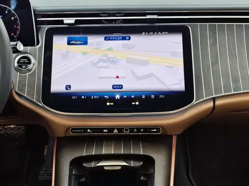 2025 Mercedes-Benz E-Класс с пробегом 617 км