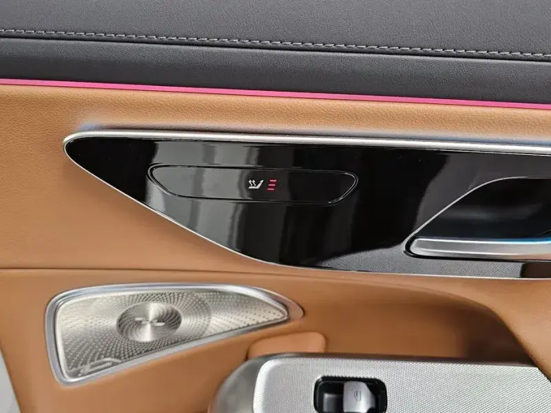 2025 Mercedes-Benz E-Класс с пробегом 617 км