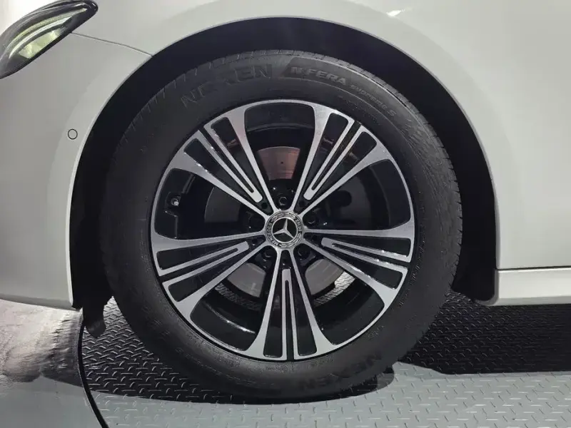 2024 Mercedes-Benz E-Класс с пробегом 34 729 км
