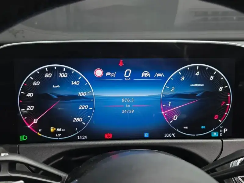 2024 Mercedes-Benz E-Класс с пробегом 34 729 км