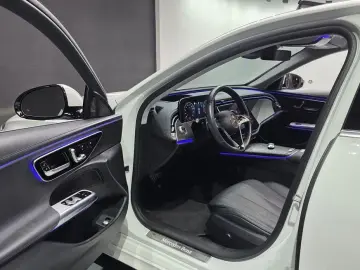 2024 Mercedes-Benz E-Класс с пробегом 34 729 км