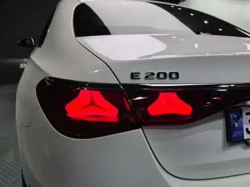 2024 Mercedes-Benz E-Класс с пробегом 34 729 км