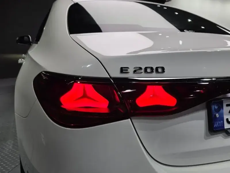 2024 Mercedes-Benz E-Класс с пробегом 34 729 км