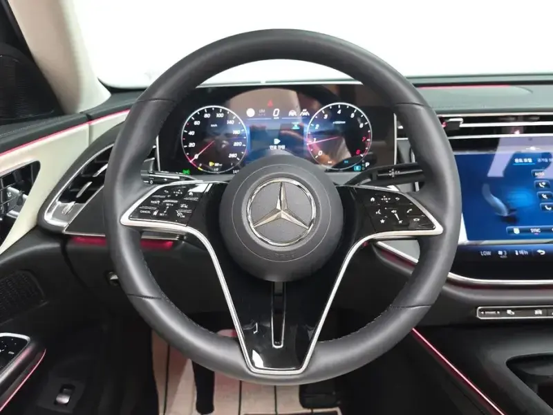 2024 Mercedes-Benz E-Класс с пробегом 3 522 км