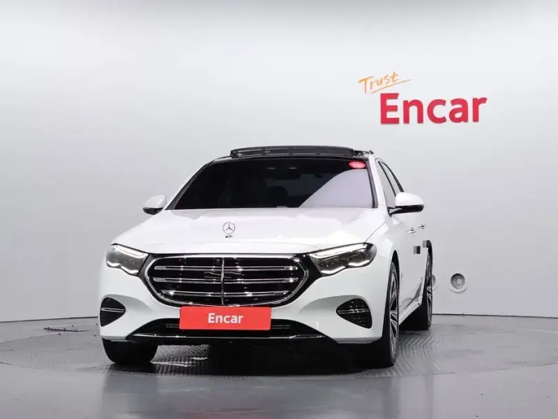 2025 Mercedes-Benz E-Класс с пробегом 14 064 км