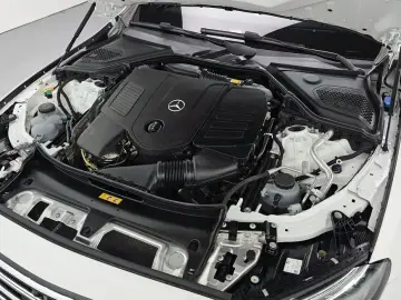 2025 Mercedes-Benz E-Класс с пробегом 14 064 км