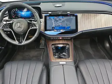 2025 Mercedes-Benz E-Класс с пробегом 14 064 км