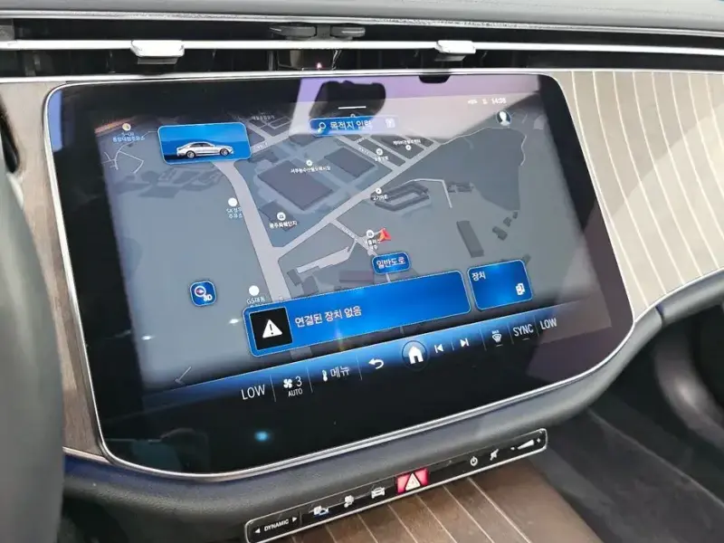 2025 Mercedes-Benz E-Класс с пробегом 14 064 км