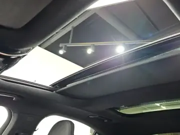 2025 Mercedes-Benz E-Класс с пробегом 14 064 км