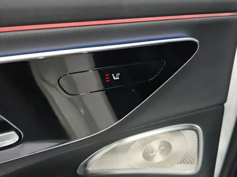 2025 Mercedes-Benz E-Класс с пробегом 14 064 км