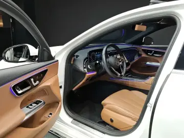 2024 Mercedes-Benz E-Класс с пробегом 14 155 км