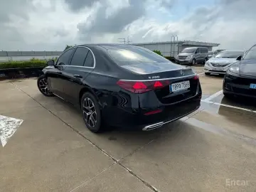 2025 Mercedes-Benz E-Класс с пробегом 4 594 км