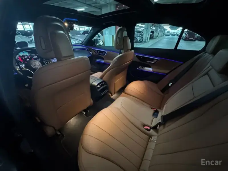 2025 Mercedes-Benz E-Класс с пробегом 4 594 км