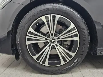 2025 Mercedes-Benz E-Класс с пробегом 4 351 км