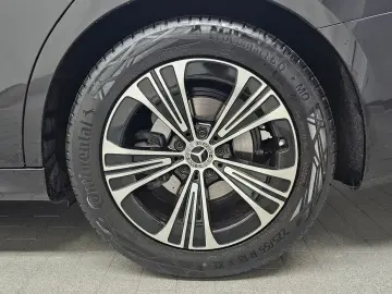 2025 Mercedes-Benz E-Класс с пробегом 4 351 км