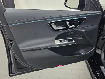 2025 Mercedes-Benz E-Класс с пробегом 4 351 км