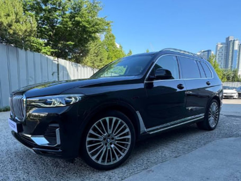 2022 BMW X7 с пробегом 164 208 км