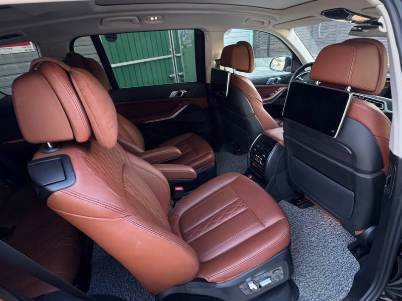 2022 BMW X7 с пробегом 164 208 км