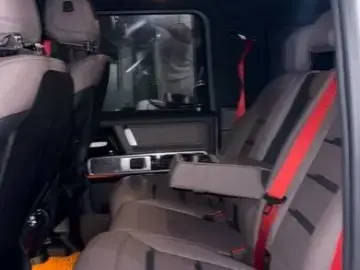 2025 Mercedes-Benz G-Класс с пробегом 2 400 км