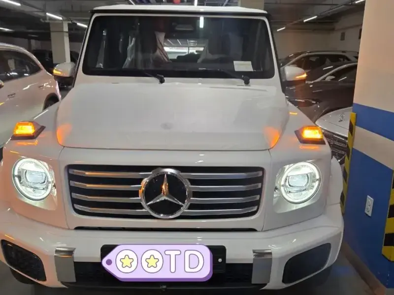2026 Mercedes-Benz G-Класс с пробегом 15 км