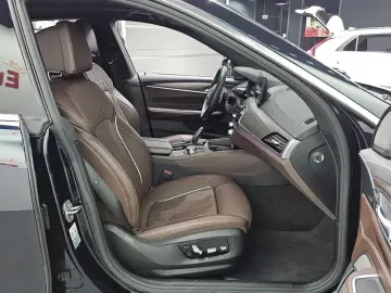 2020 BMW 6 серии с пробегом 120 259 км