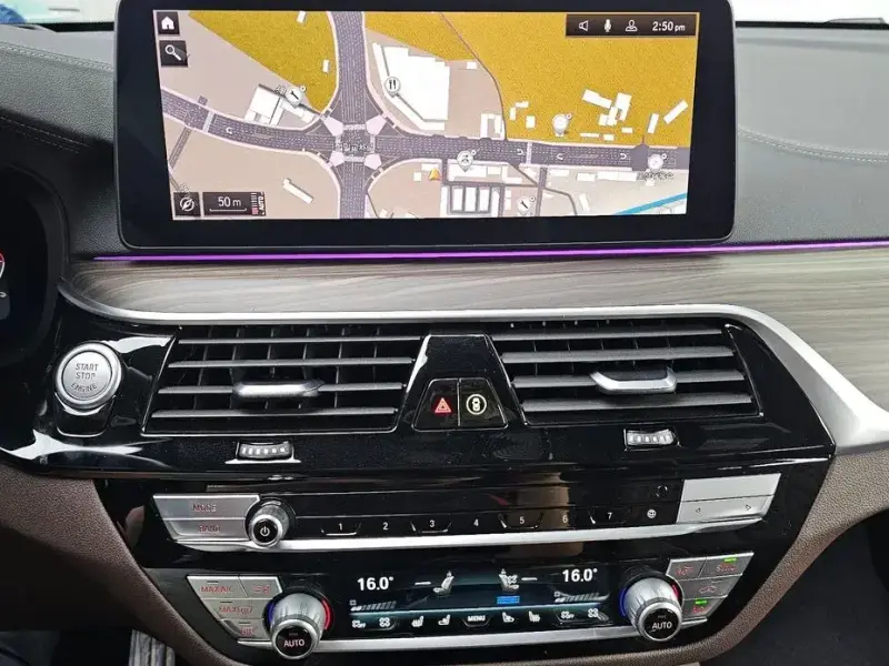 2020 BMW 6 серии с пробегом 120 259 км