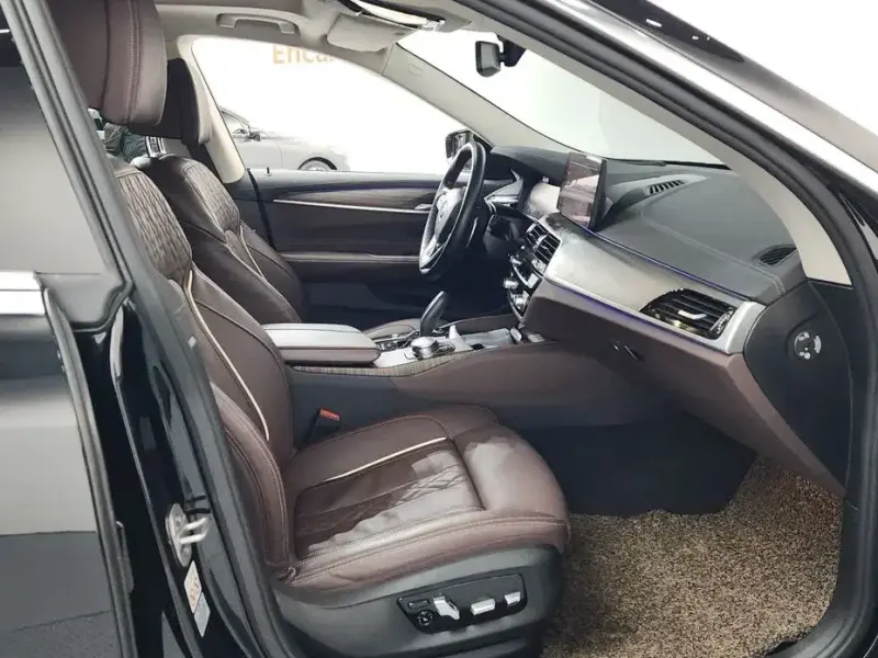 2023 BMW 6 серии с пробегом 62 286 км